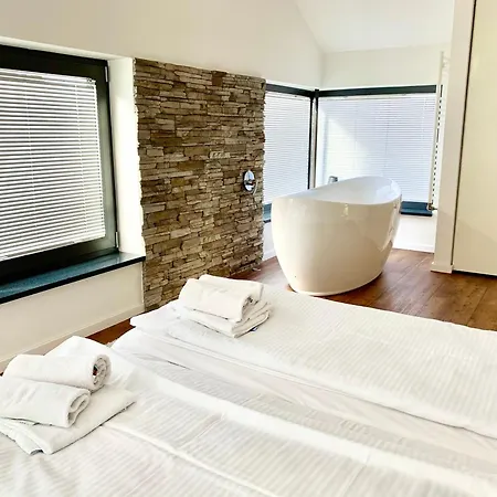 Διαμέρισμα Ruhige Ferienwohnung - 200 M Zur Ostsee Mit Sauna Und Kamin *